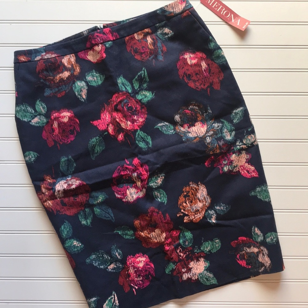 Navy floral skirt! 8